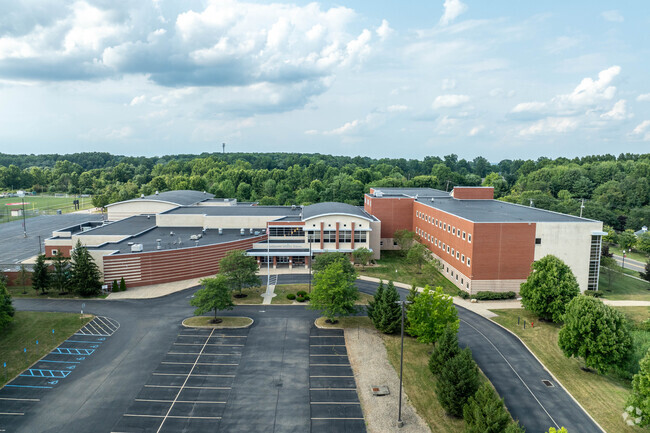A variety of challenging subjects are offered at Austintown Middle School.