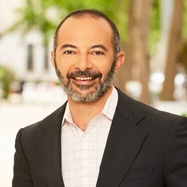 Agent Photo