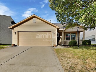 1532 Egret Ln, Greenwood, IN 46143