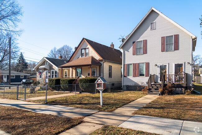 Experience the ultimate in comfort, privacy, and serenity of homes in Northeast Park.