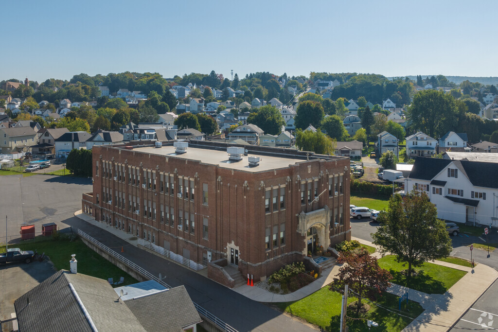 St. Mary of Mount Carmel School, Dunmore PA Rankings & Reviews - Homes.com