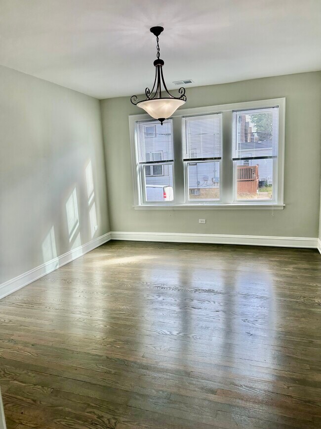 2501 Grove St unit 1, Blue Island, IL 60406 - photo 5