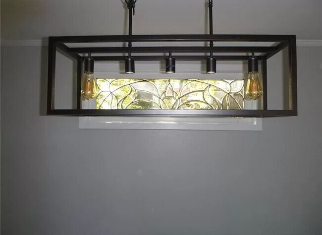 2904 Myer Blvd, McKeesport, PA 15132 - photo 5