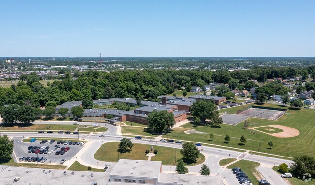 Holabird MS Building  Overview