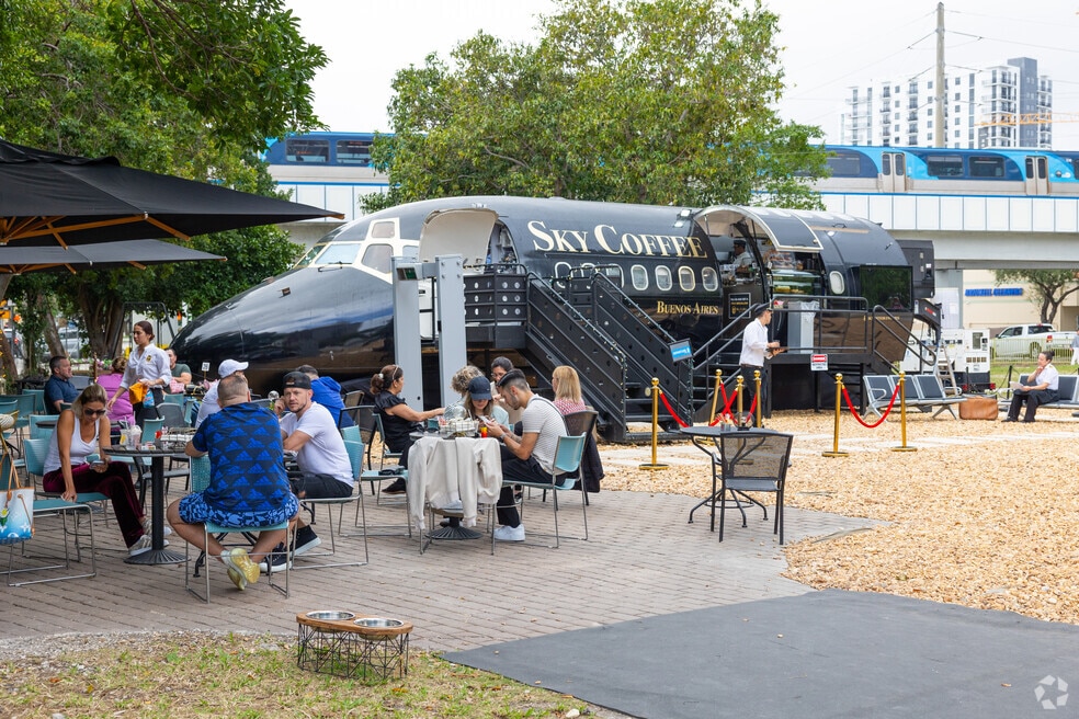 NH_TheRoads_522814_P2_v1_GM_050924