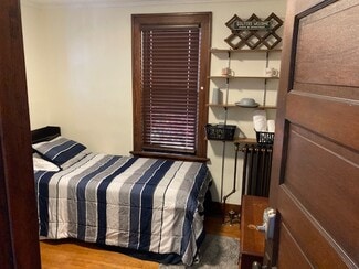 118 Pine St Unit SR2 Furnished, Sheboygan Falls, WI 53085