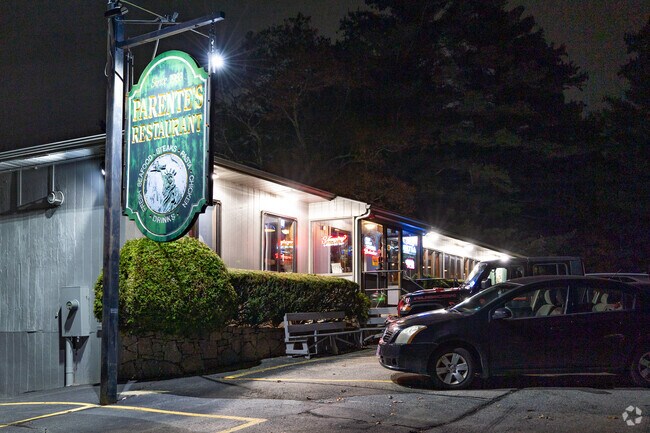 Parente's is in a convenient location off Douglas Pike in Smithfield.