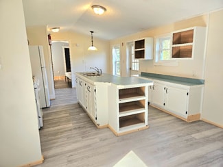 612 Jug Brook Rd, Cabot, VT 05647