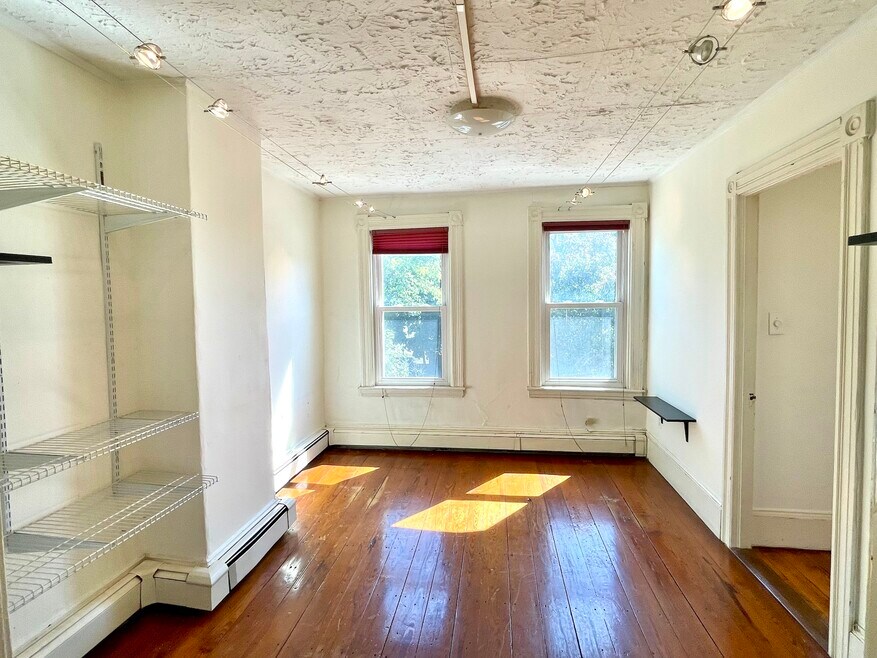 14 Mead St unit 2, Allston, MA 02134 - photo 1