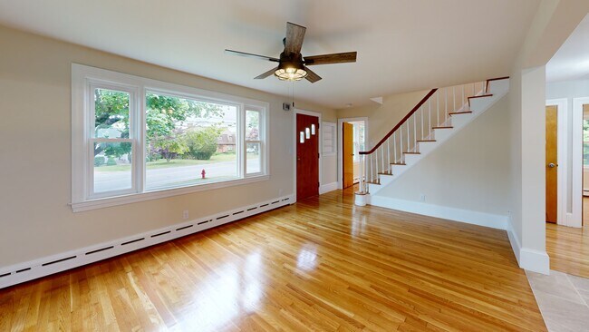79 Middle Rd, Acushnet, MA 02743 - photo 2
