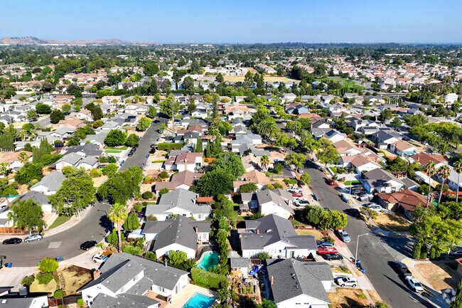 Birch Grove offers quite a suburban lifestyle.