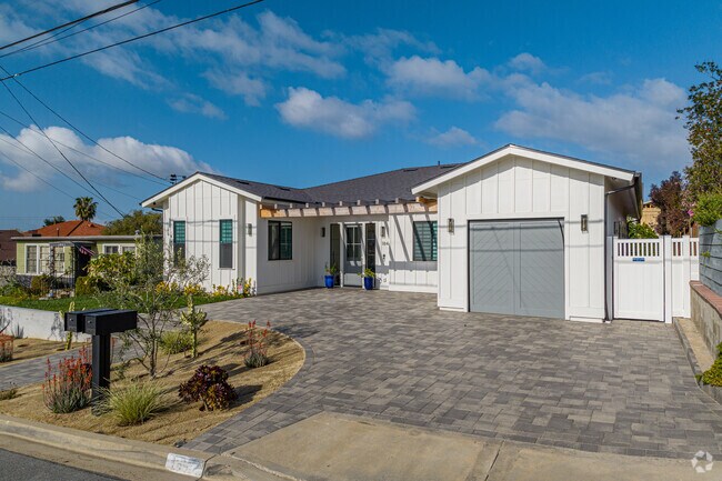 A look at a modern farmhouse style home in Bay Park.