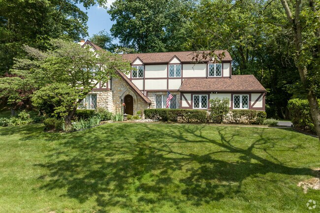 Victorian-era homes with stone exteriors are found in Rosemont.