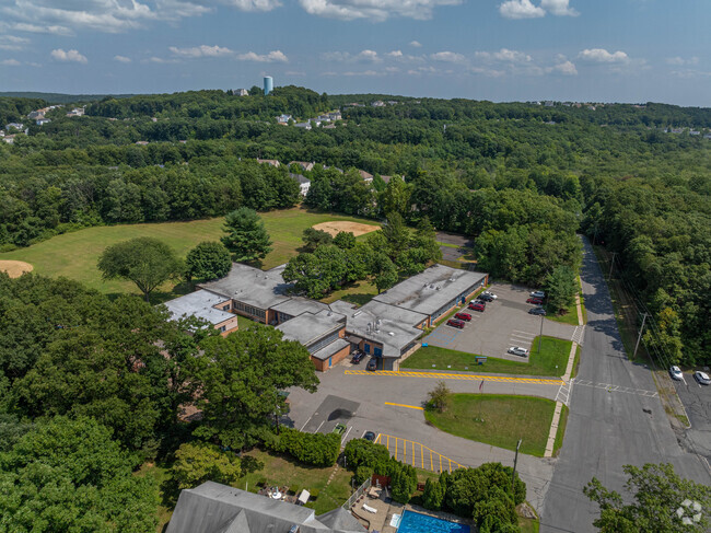 Ellen T. Briggs Elementary School has a large campus for students.