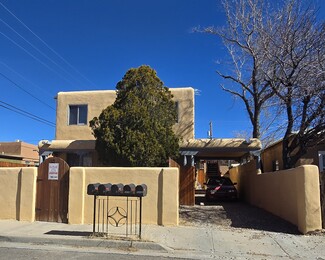 121 Fiesta St Unit House, Santa Fe, NM 87501
