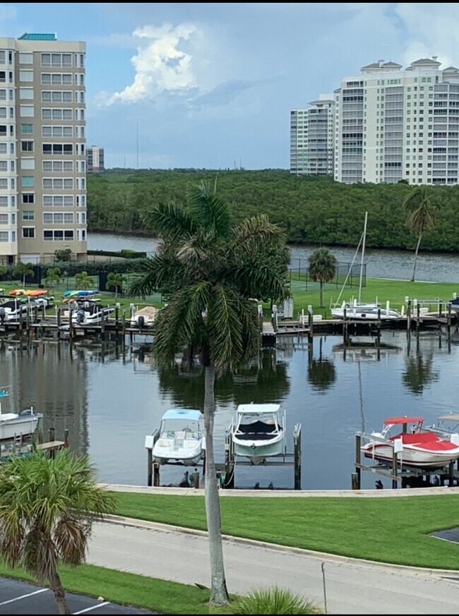 1 Bluebill Ave unit 604, Naples, FL 34108 - photo 5