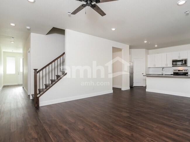 13857 E 101st Ave, Commerce City, CO 80022 - photo 5