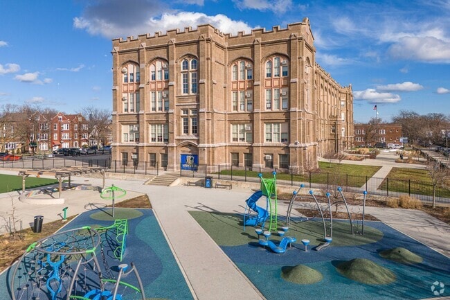 Davis N Elementary School provides a safe environment for students.