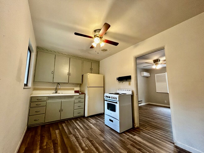 2847 Coloma St unit B, Placerville, CA 95667 - photo 5