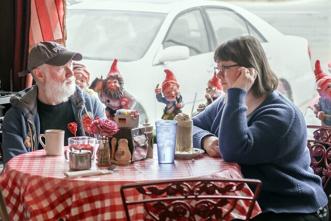 Lawrence offers a variety of cafes and shops where you can enjoy a cup of coffee or a meal.