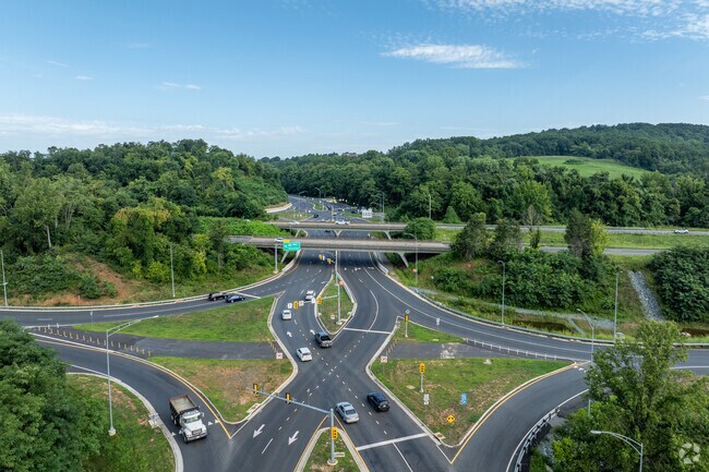 Use US-250 or I-65 to travel in and out of Ashcroft.