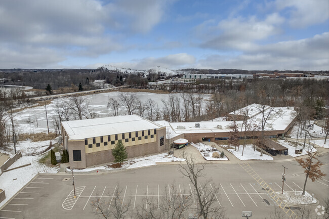 St Patrick School challenges students by offering an all-encompassing curriculum.