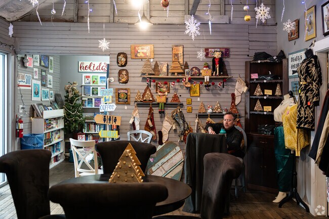 Having a coffee at Drifting Grounds in Millville can be a very sensory experience.