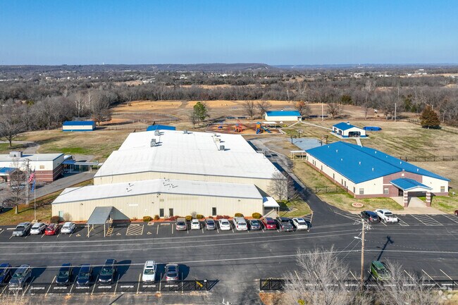 Pretty Water Public School is located near Lake Pretty Water and Lake Sahoma.