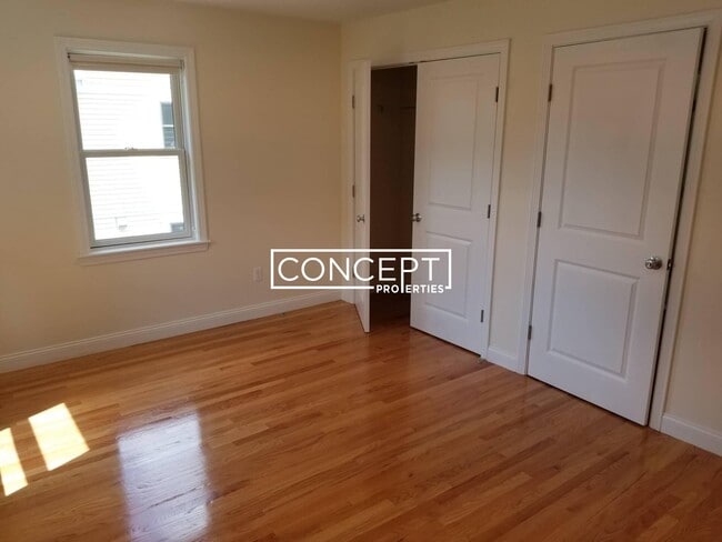 94 Waumbeck St, Boston, MA 02121 - photo 3