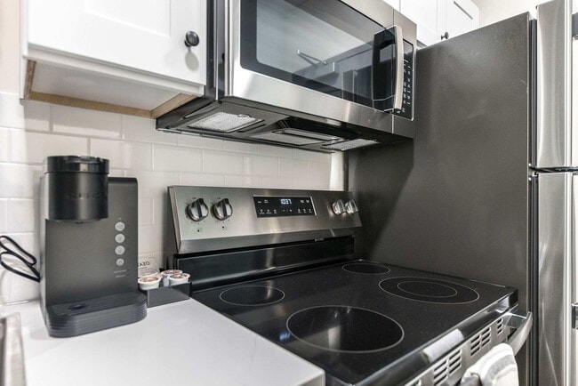 781 Spring St unit FL1-ID1356289P, Macon, GA 31201 - photo 7