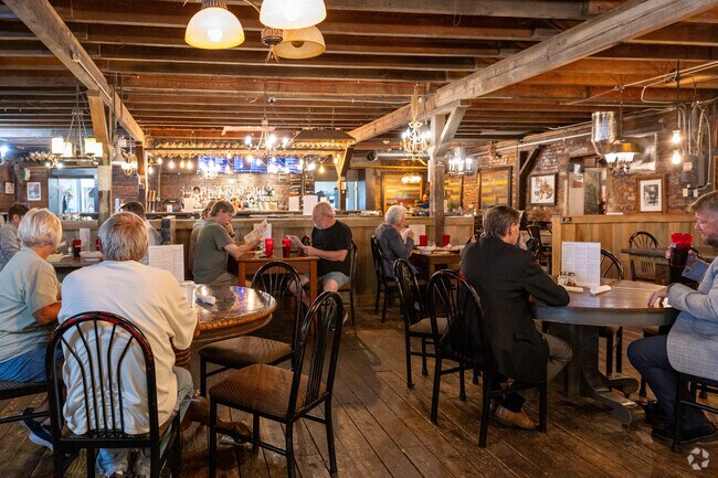 Elm Street Brewing in McKinley is a local favorite for grabbing a bite with friends.