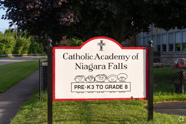 Catholic Academy of Niagara Falls has 177 students.