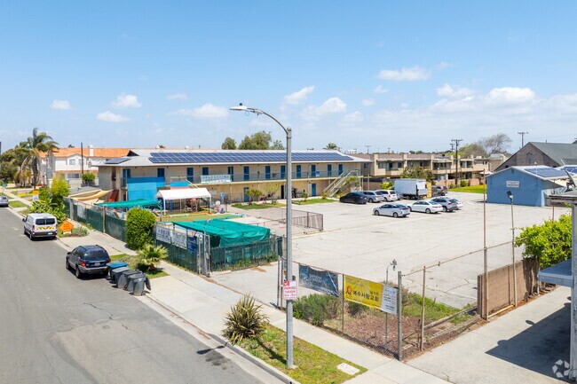 Saniku East West Language School in Gardena, CA has a total of 179 students.