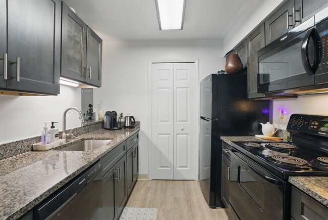 Clocktower Place, Nashua, NH 03060 - photo 2