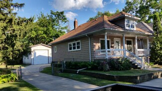 2745 Pardee Ave, Dearborn, MI 48124