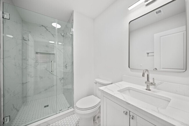 Brand-New Luxury Residences in the Heart of Historic Capitol Hill, Washington, DC 20003 - photo 7