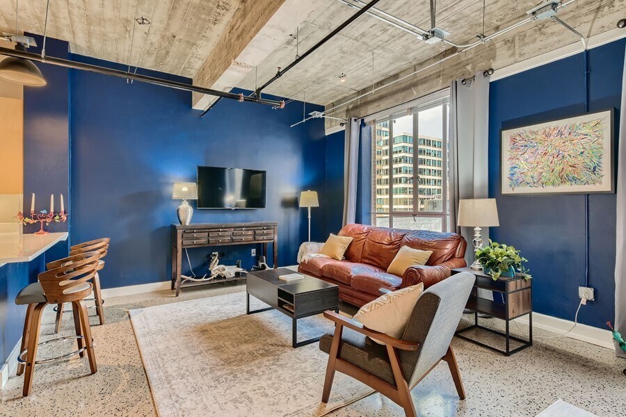 Furnished and Fabulous!
