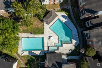 15530 Ella Blvd, Houston, TX 77090