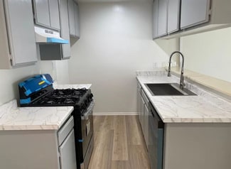 14743 Sylvan St Unit 103, Los Angeles, CA 91411