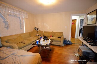 16-18-18 Caltha Rd Unit 16, Boston, MA 02135