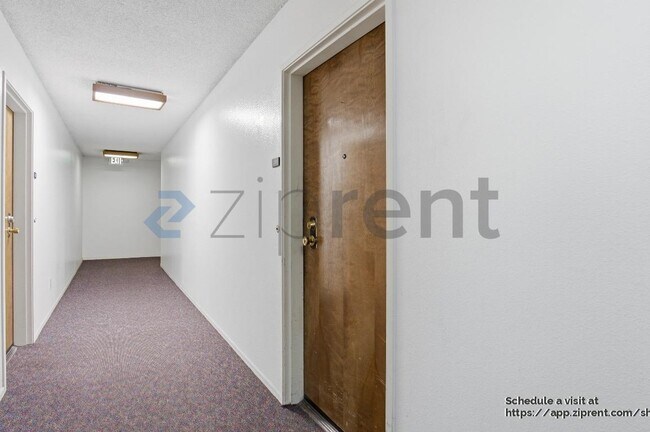 4295 Vía Arbolada, Los Angeles, CA 90042 - photo 5