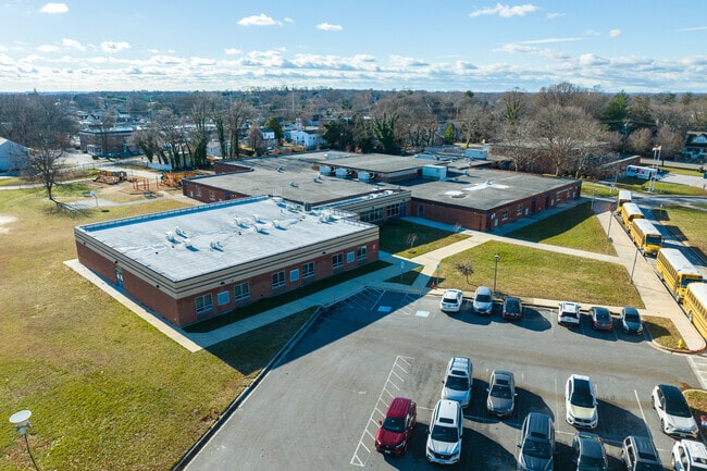 Linthicum Elementary School instills a sense of wonder and curiosity in every student.