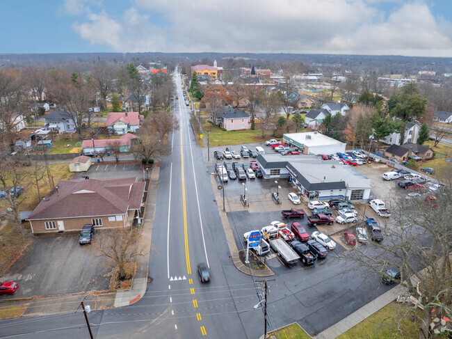 LaGrange Elementary School is located in a small town setting.