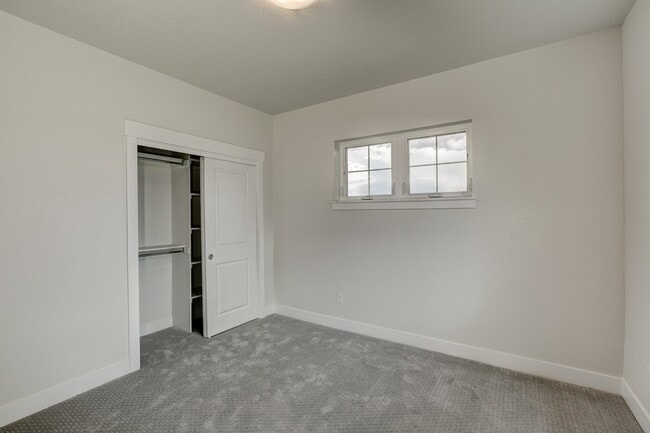 3425 Triano Creek Dr unit 36471282, Loveland, CO 80538 - photo 7