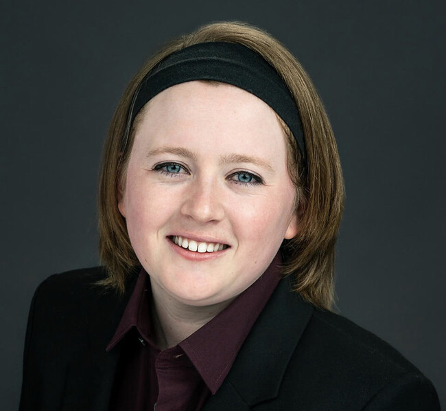 Agent Photo