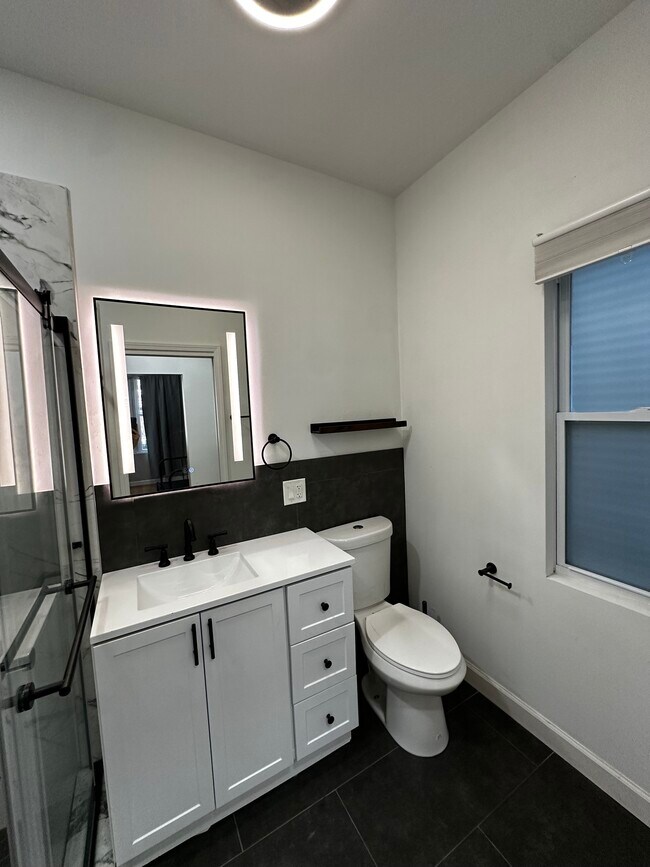 Main room private bathroom