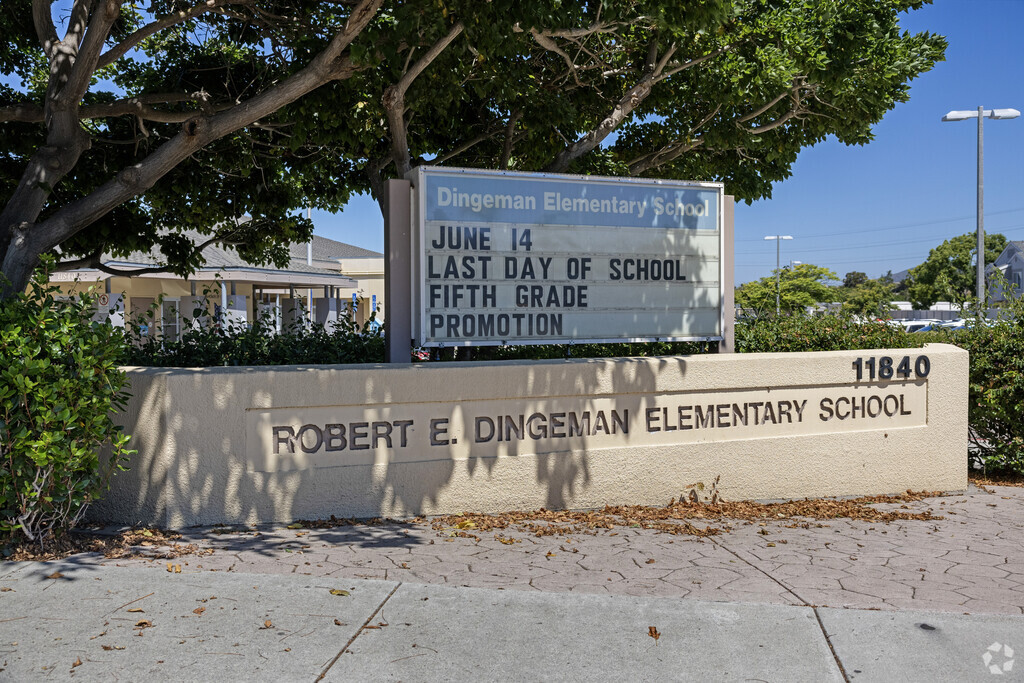 Dingeman Elementary School located in Miramar Ranch North offers an unparalleled education.