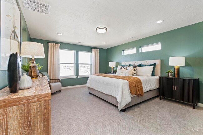 7832 E Meriwether, Nampa, ID 83687 - photo 5