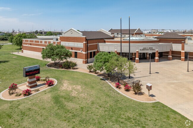 Kids can participate in a variety of after school activities at Ervin Elementary School.