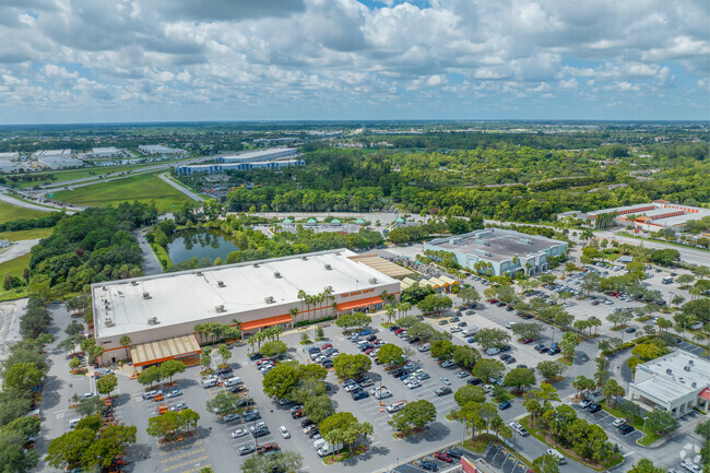 Body found in Walmart parking lot in West Palm Beach